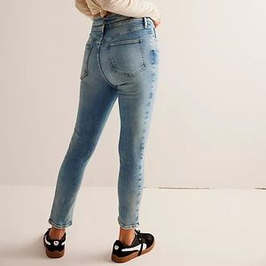 Free People Stretch Skinny Jeans in Medium Blue